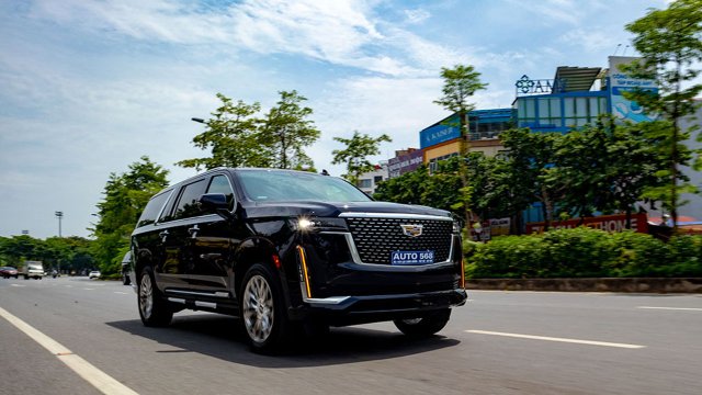 Đánh giá xe Cadillac Escalade ESV 2021 tại Việt Nam: SUV sang trọng, thể thao và êm ái