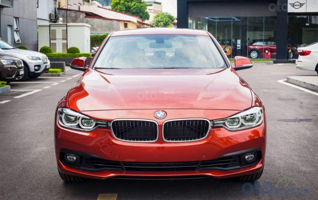 Đón chào thế hệ mới, Thaco bất ngờ xả hàng BMW 3-Series thế hệ cũ, giảm giá lên tới 275 triệu 0