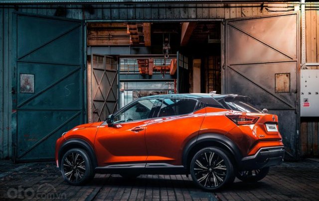 Nissan Juke 2020 to hơn, cân đối hơn và đỡ 'dị' hơn22