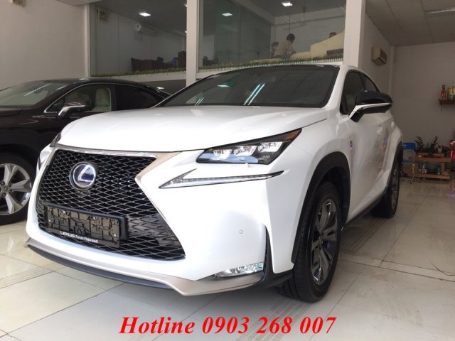 Bán ô tô Lexus NX 300H model 2018, màu trắng, xe nhập