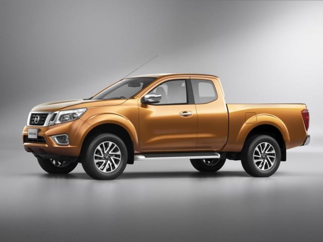 Bán Nissan Navara NP300 E giá tốt, khuyến mại lớn giao xe luôn. Liên hệ: 0942 424 889