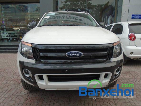 Ford Mỹ Đình bán ô tô Ford Ranger sản xuất 2015, màu trắng, xe chất lượng tốt