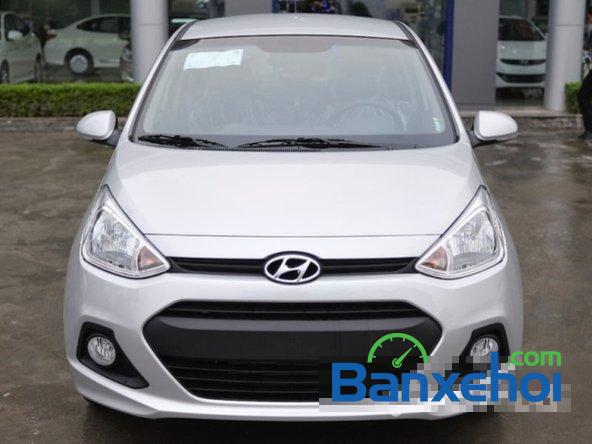 Bán Hyundai i10 Grand  1.0 MT- đời 2015 mới màu bạc, giá 380Tr