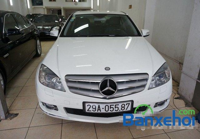 Auto Chương Dương bán xe Mercedes-benz C200 đời 2010, màu trắng đã đi 40000 km giá 870Tr