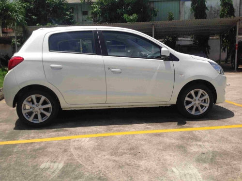 Bán xe Mitsubishi Mirage MT 2014 mới tại TP HCM giá 439 Triệu