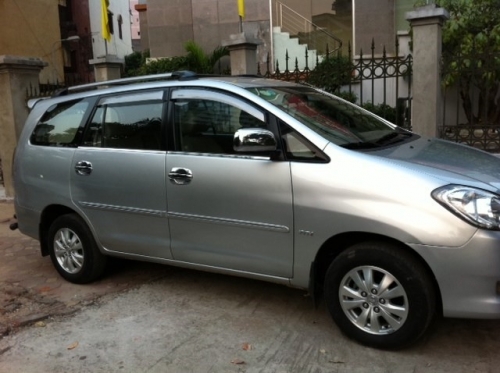 Bán xe Toyota Innova G 2011 cũ tại Hà Nội giá 652 Triệu