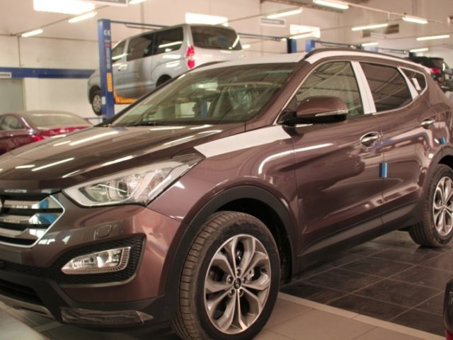 Bán xe Hyundai Santa Fe  2014 mới tại TP HCM giá 1 Tỷ 398 Triệu