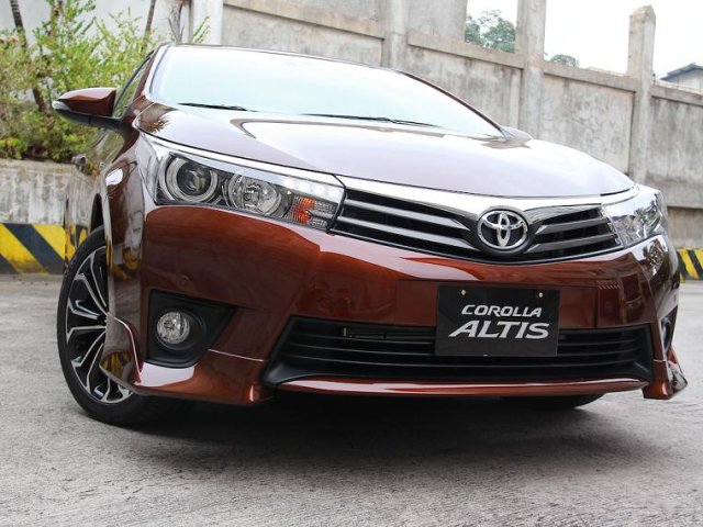 Bán ô tô Toyota Corolla 2014, nhập khẩu, đẹp sang trọng