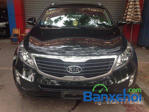 Xe Kia Sportage TLX 2010 cũ màu đen đang được bán