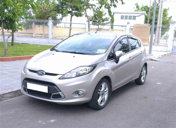 Cần bán gấp Ford Fiesta S đời 2012, đã đi 35959km