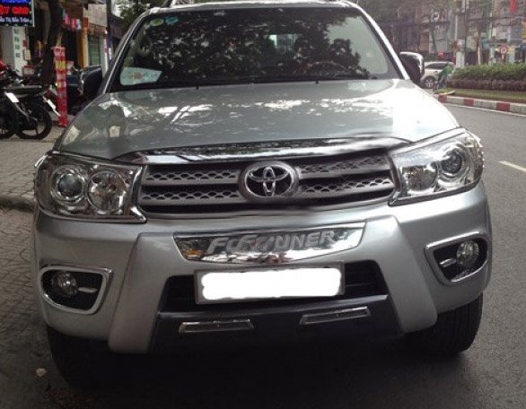 Cần bán gấp Toyota Fortuner đời 2012, màu bạc, chính chủ, đã đi 12000 km