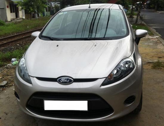 Cần bán Ford Fiesta đời 2012, xe đẹp như mới