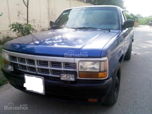 HÌNH ẢNH THỰC TẾ XE ISUZU DMAX CABIN ĐƠN TẠI ĐẠI LÝ