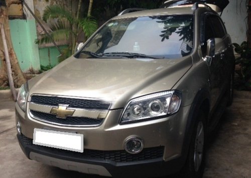 Cần bán Chevrolet Captiva đời 2009, màu vàng cát, xe gia đình, 445tr