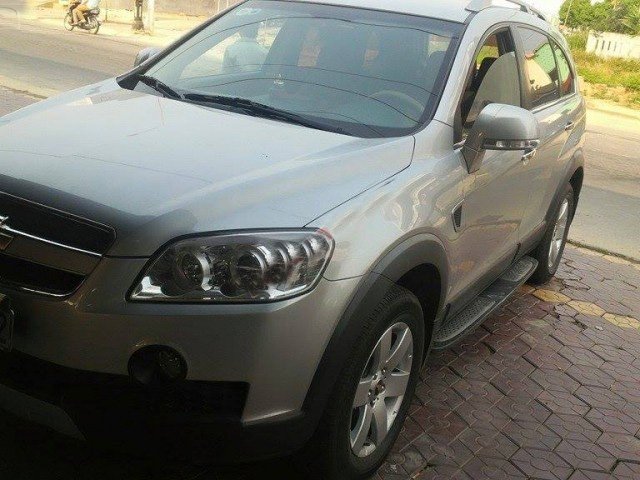 Bán Chevrolet Captiva Bán đời 2007, màu bạc, 415 triệu