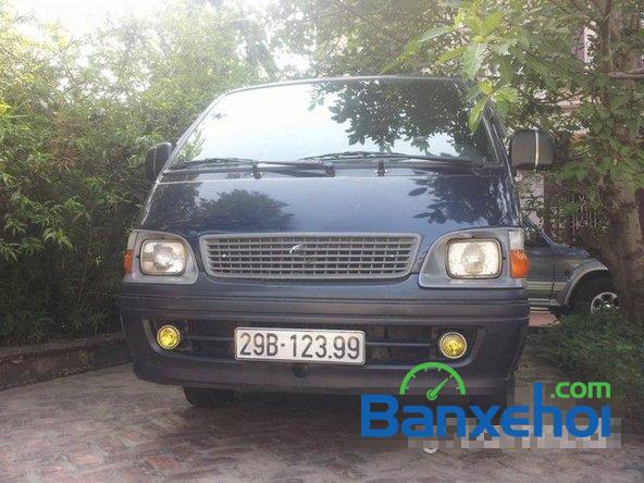 Cần bán gấp Toyota Hiace đời 2002 số sàn, giá chỉ 175 triệu