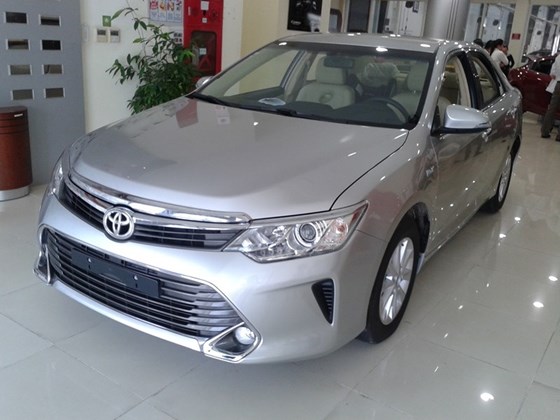 Bán xe ô tô Toyota Camry New 2015 giảm giá 30 triệu PK + 7 món, giảm giá lớn các dòng xe Toyota trong tháng