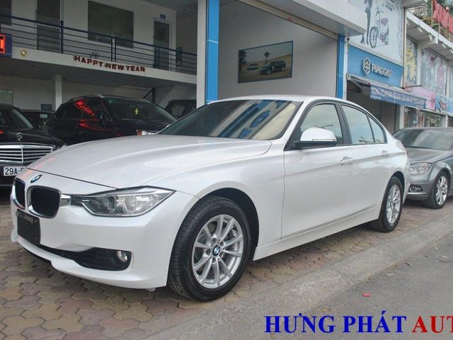 Cần bán xe BMW 3 Series năm 2012, màu trắng, nhập khẩu chính hãng