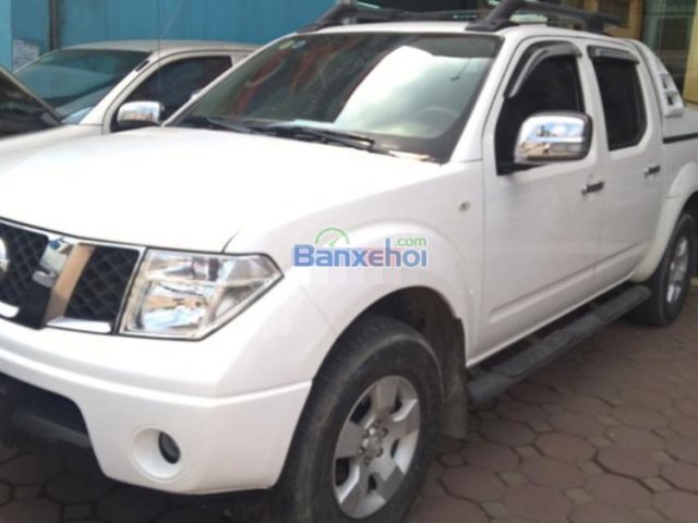 Cần bán Nissan Navara đời 2013, màu trắng, xe nhập