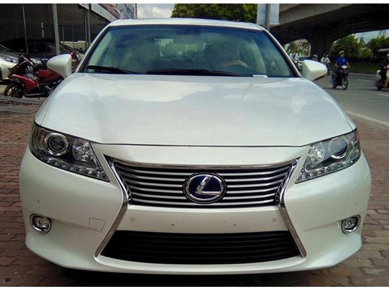 Bán Lexus ES300H model 2015, xe nhập khẩu nguyên chiếc, mới 100%