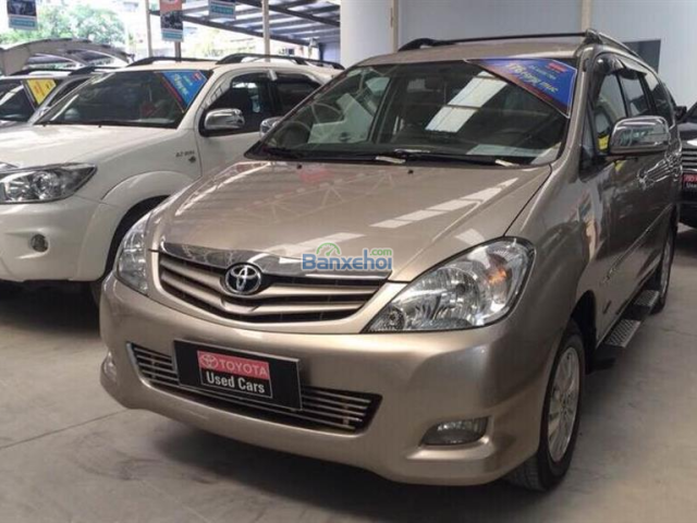 Bán xe Toyota Innova G đời 2010, xe đẹp như mới 