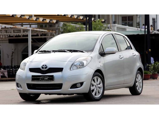 Xe Toyota Yaris đời 2009, nhập khẩu chính hãng cần bán