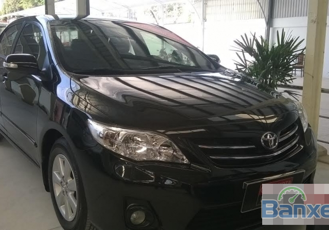 Xe Toyota Corolla Altis 2012, màu đen, 655 triệu cần bán