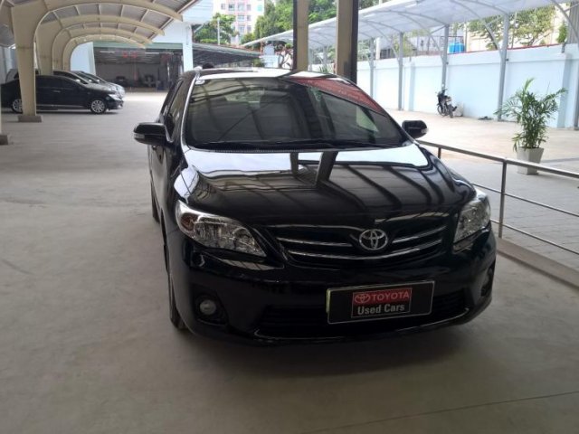 Bán xe Toyota Corolla 1.8MT đời 2012, màu đen, xe nhập  