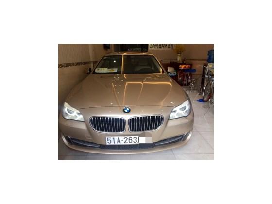 Bán xe BMW 523i, sản xuất cuối 2011, modern 2012, màu vàng cát sa mạc