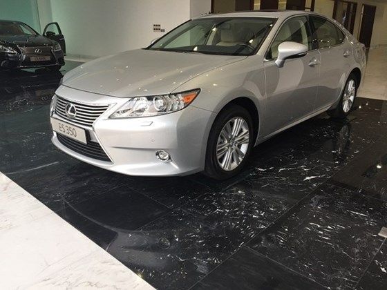 Nhà phân phối xe hơi Lexus ES350 - TPHCM