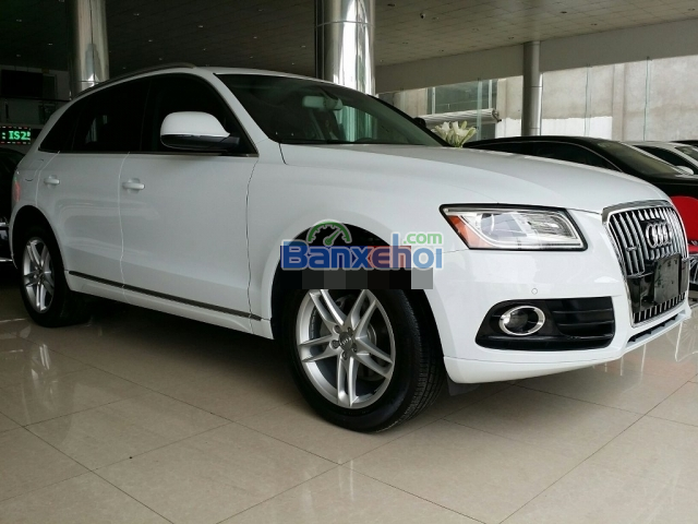 Audi Q5 màu trắng 2.0T Quattro, sản xuất 2014 cần bán