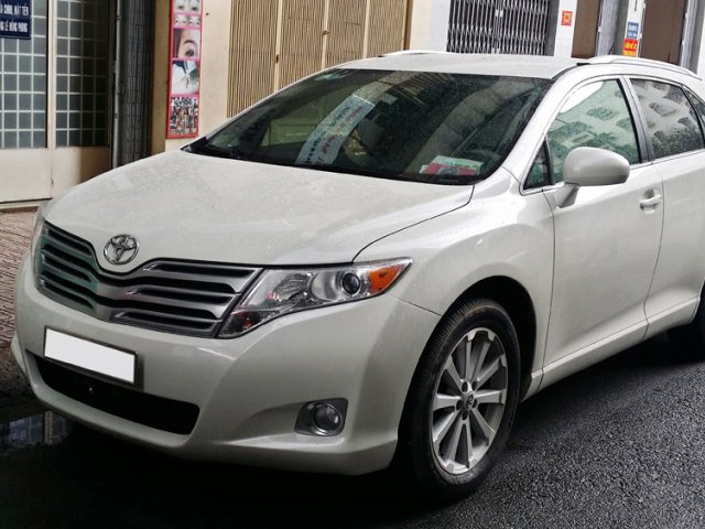 Bán Toyota Venza 2.7 L sản xuất năm 2009 màu trắng nội thất kem xe đẹp