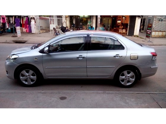 Toyota Vios đời cuối 2009, màu bạc, số sàn, xe gia đình sử dụng, không kinh doanh, chạy 65.000 km