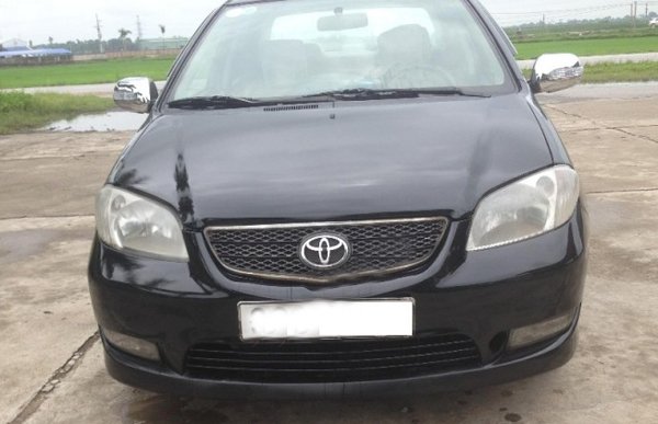 Gia đình cần bán chiếc xe Toyota Vios sản xuất năm 2005, màu đen, biển Hà Nội