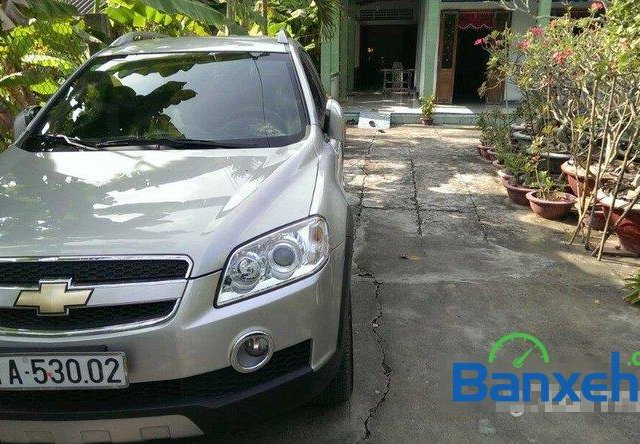 Cần bán gấp Chevrolet Captiva LTZ đời 2009, màu bạc số tự động, giá chỉ 450 triệu