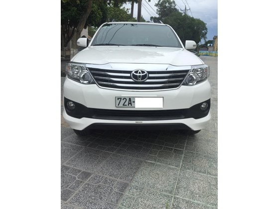 Cần bán gấp xe Fortuner TRD Sportivo sản xuất 2014, xe đẹp như mới không dấu trầy