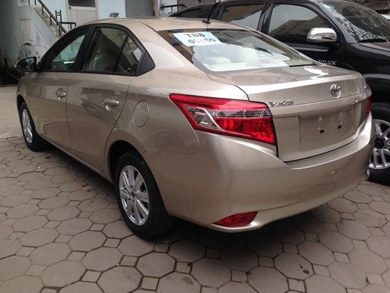 Xe Toyota Vios đời 2015, xe nhập giá tốt cần bán