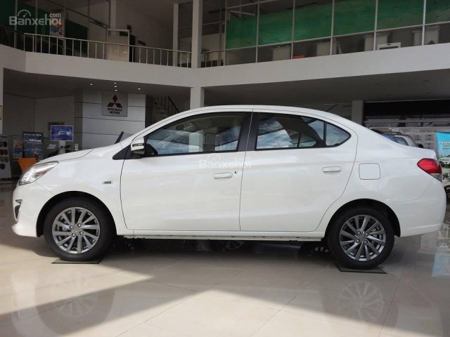 Bán Mitsubishi Attrage mới nhất 2015, màu trắng, xe nhập giá cạnh tranh