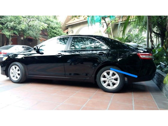 Xe Toyota Camry năm 2010, màu đen, nhập khẩu