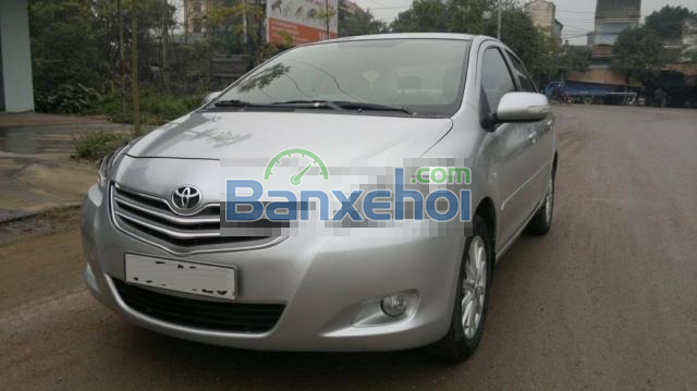 Bán Toyota Vios G màu bạc. Xe sản xuất 2010, đăng ký tên tư nhân, một chủ từ đầu biển Hà Nội 4 số