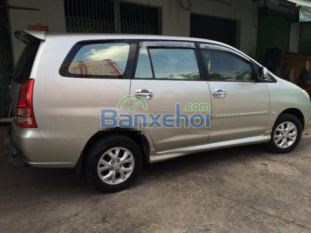 Cần bán xe Toyota Innova đời 2008, màu bạc, nhập khẩu chính hãng, 518tr