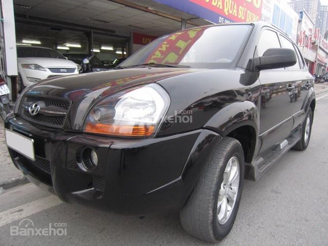 Bán xe Hyundai Tucson đời 2010, màu đen, xe nhập