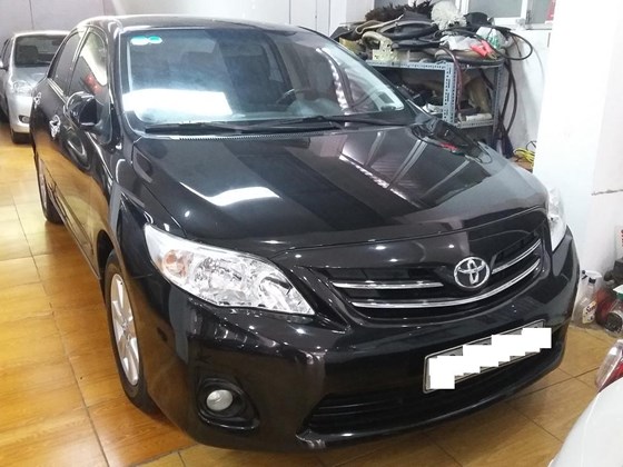 Bán ô tô Toyota Corolla Altis 1.8E 2010, màu đen, nhập khẩu nguyên chiếc  