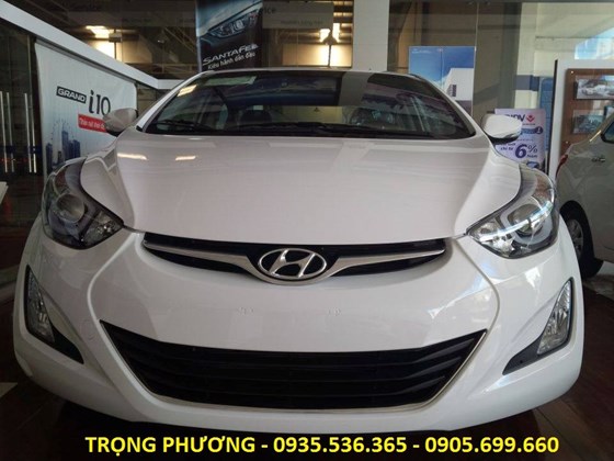 Bán xe Hyundai Elantra 2015, màu trắng, nhập khẩu chính hãng