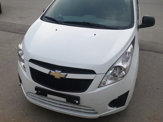 Cung cấp Chevrolet Spark Van số lượng lớn, giá cả hợp lí, xe 2 chỗ ngồi fom giống 5 chỗ trong nước