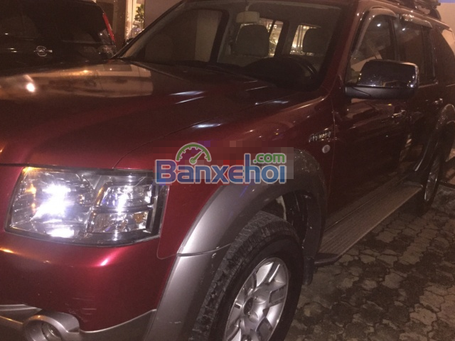 Bán xe Ford Everest 2.5 Turbo đời 2009, màu đỏ, số sàn, giá chỉ 525 triệu