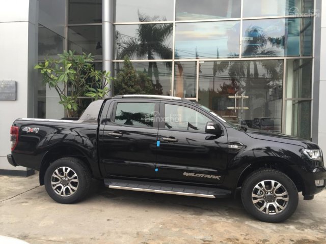 Cần bán Ford Ranger Wildtrak 3.2 4x4 AT đời 2017, đủ màu, nhập khẩu nguyên chiếc giá cạnh tranh nhất tại Hải Dương