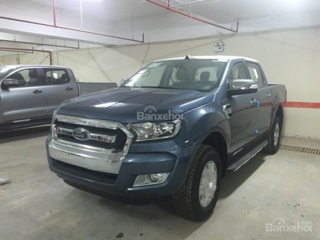 Cần bán xe Ford Ranger XLT 4 X 4 2.2L năm 2017, mới nhập khẩu chính hãng