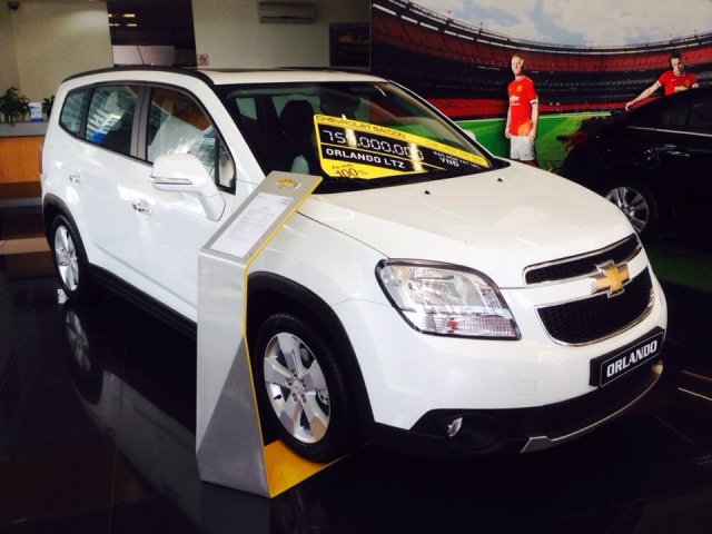 Chevrolet Orlando 1.8L LTZ - AT 759 triệu tặng dán phim 3m 5 món phụ kiện