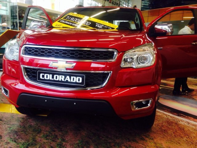 Chevrolet Colorado đời 2015, nhập khẩu, 679 triệu xe đẹp nguyên bản